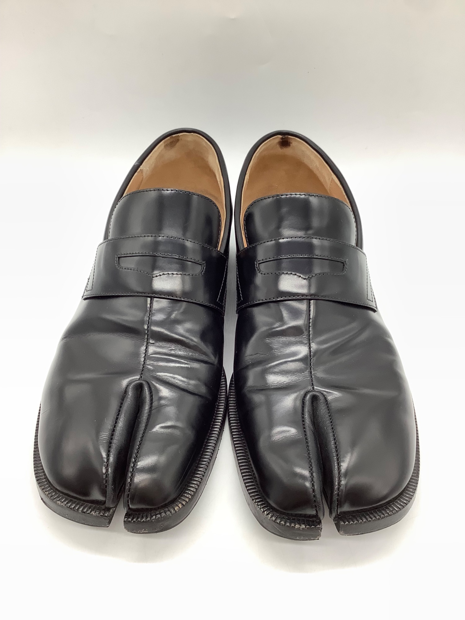 Maison Margiela(メゾンマルジェラ)タビローファー を入荷しました