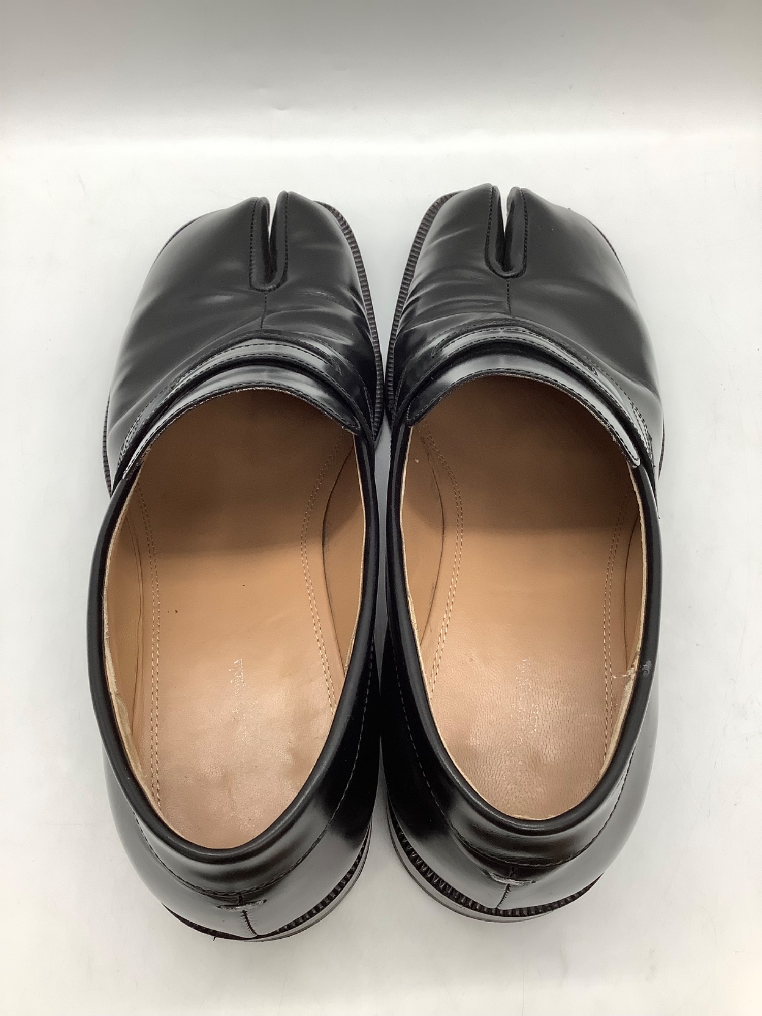 Maison Margiela(メゾンマルジェラ)タビローファー を入荷しました