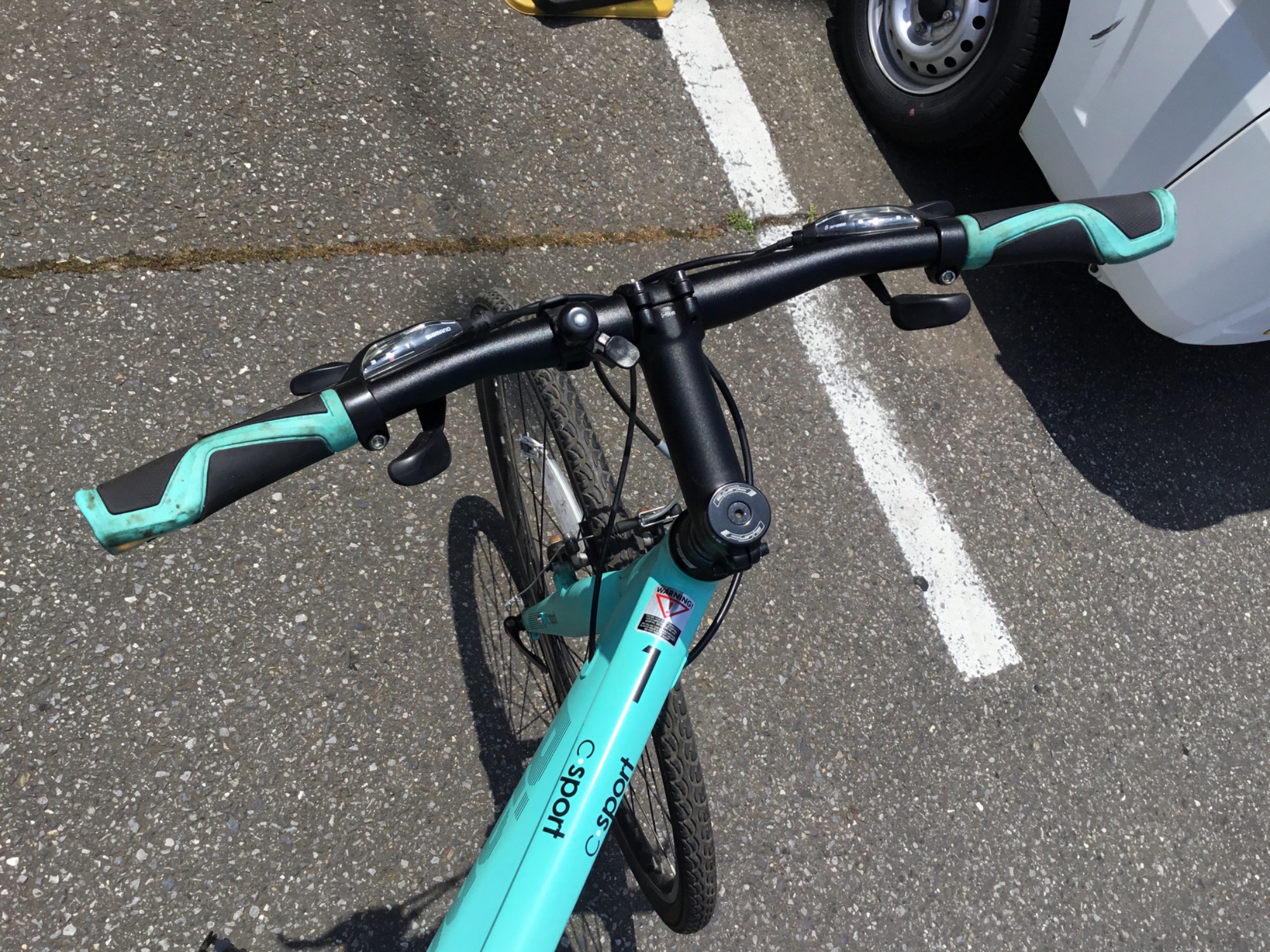 自転車】クロスバイク BIANCHI(ビアンキ) チェレステ 入荷しました