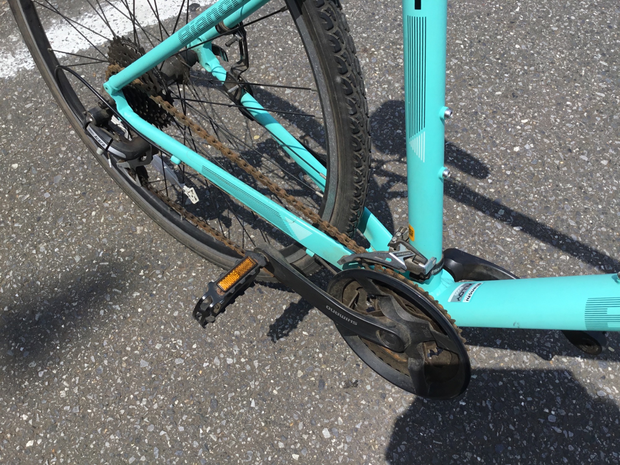 自転車】クロスバイク BIANCHI(ビアンキ) チェレステ 入荷しました