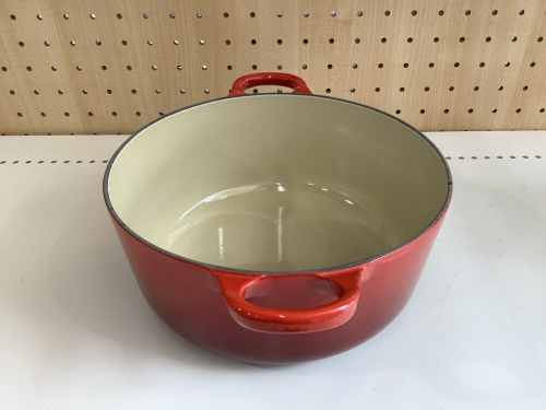 両手鍋のLE CREUSET