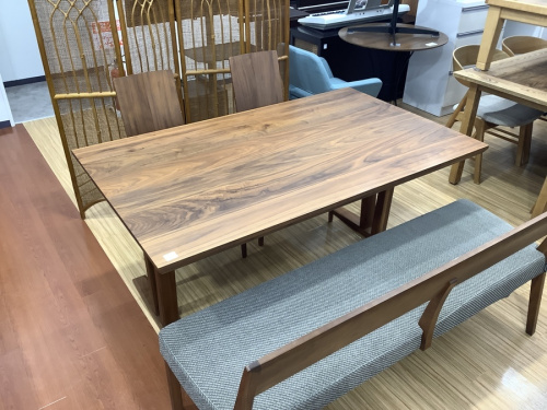 家具のダイニングセット