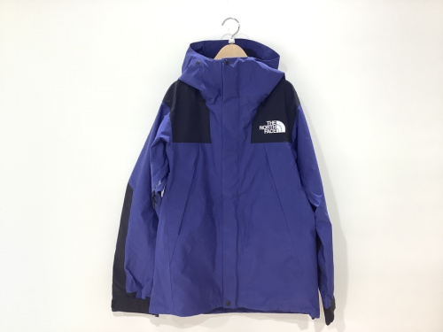 トップスのジャケット