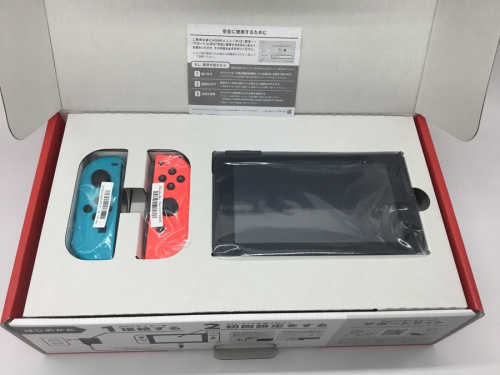 NITENDOのNintendo Switch
