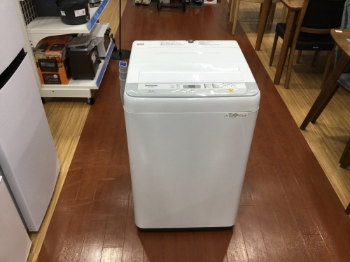 家事家電の全自動洗濯機