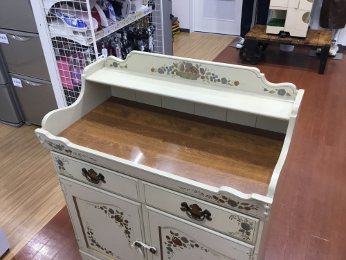 万能収納のアトリエキャビネット