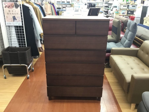 収納家具のチェスト