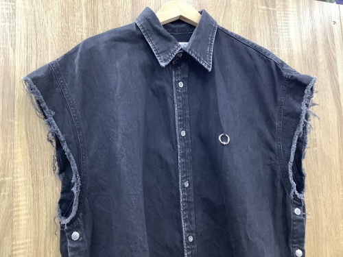 メンズファッションのシャツ