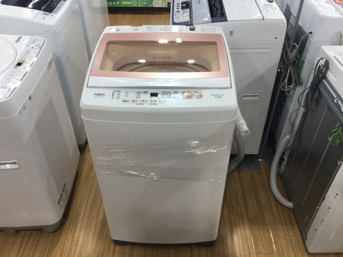 家事家電の全自動洗濯機