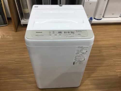 家事家電の全自動洗濯機