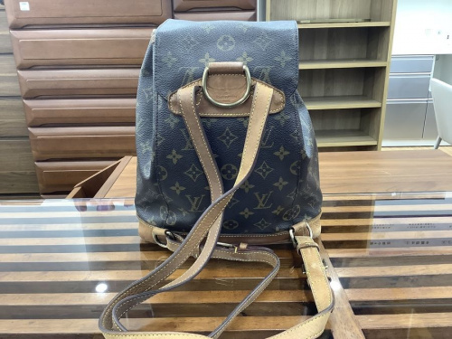 LOUIS VUITTONのつくば