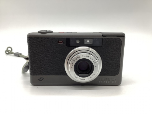 コンパクトカメラのフィルムカメラ
