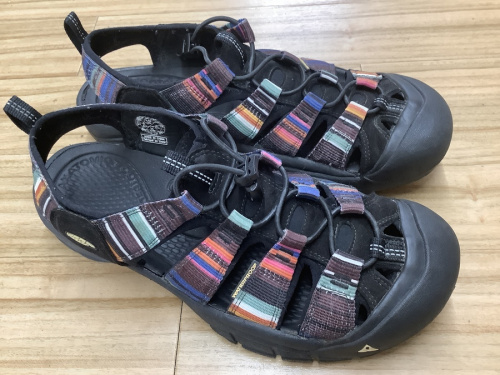KEENのシューズ
