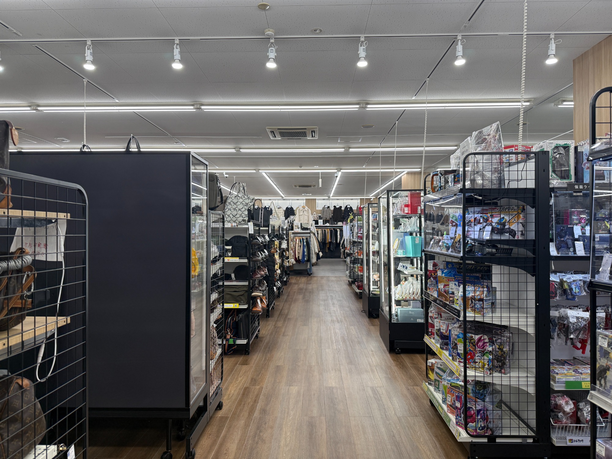 新店オープン！】トレジャーファクトリー長久手店 11/15（土）10：00