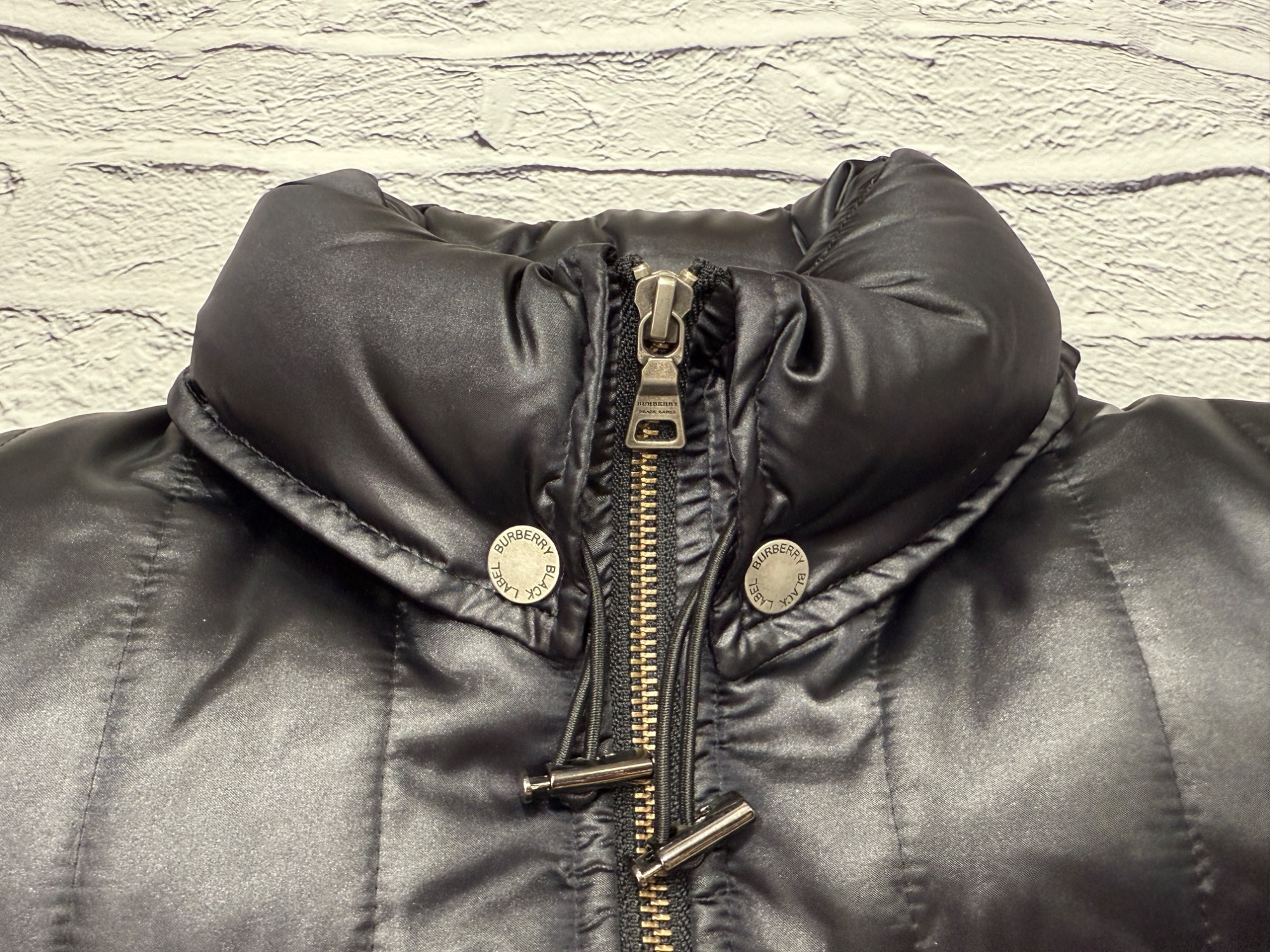 BURBERRY BLACK LABEL(バーバリーブラックレーベル)のダウンジャケット