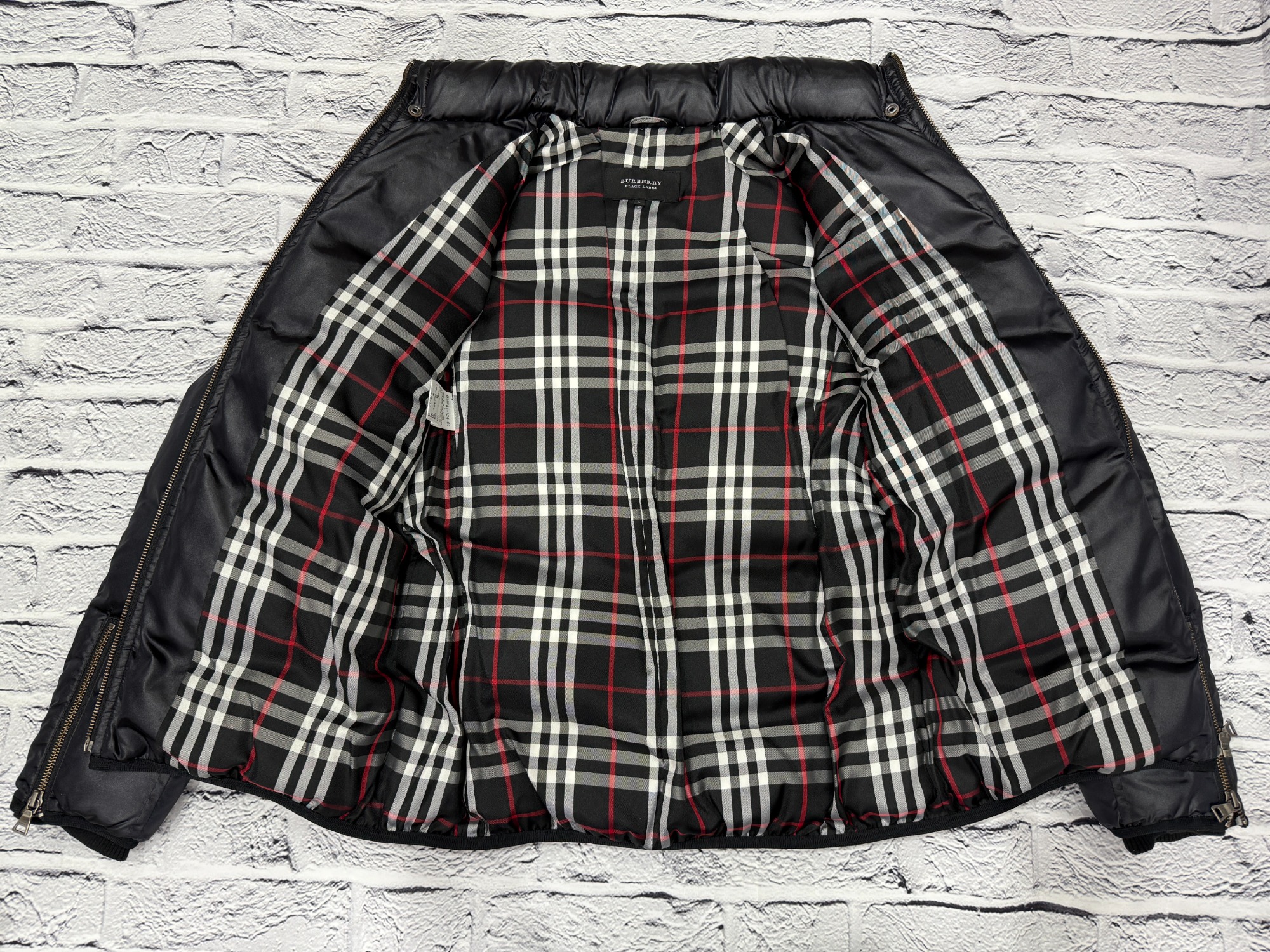 BURBERRY BLACK LABEL(バーバリーブラックレーベル)のダウンジャケット