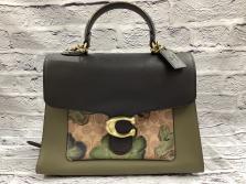 COACH×KAFFE FASSETT　2WAYバッグ　が買取入荷いたしました！！