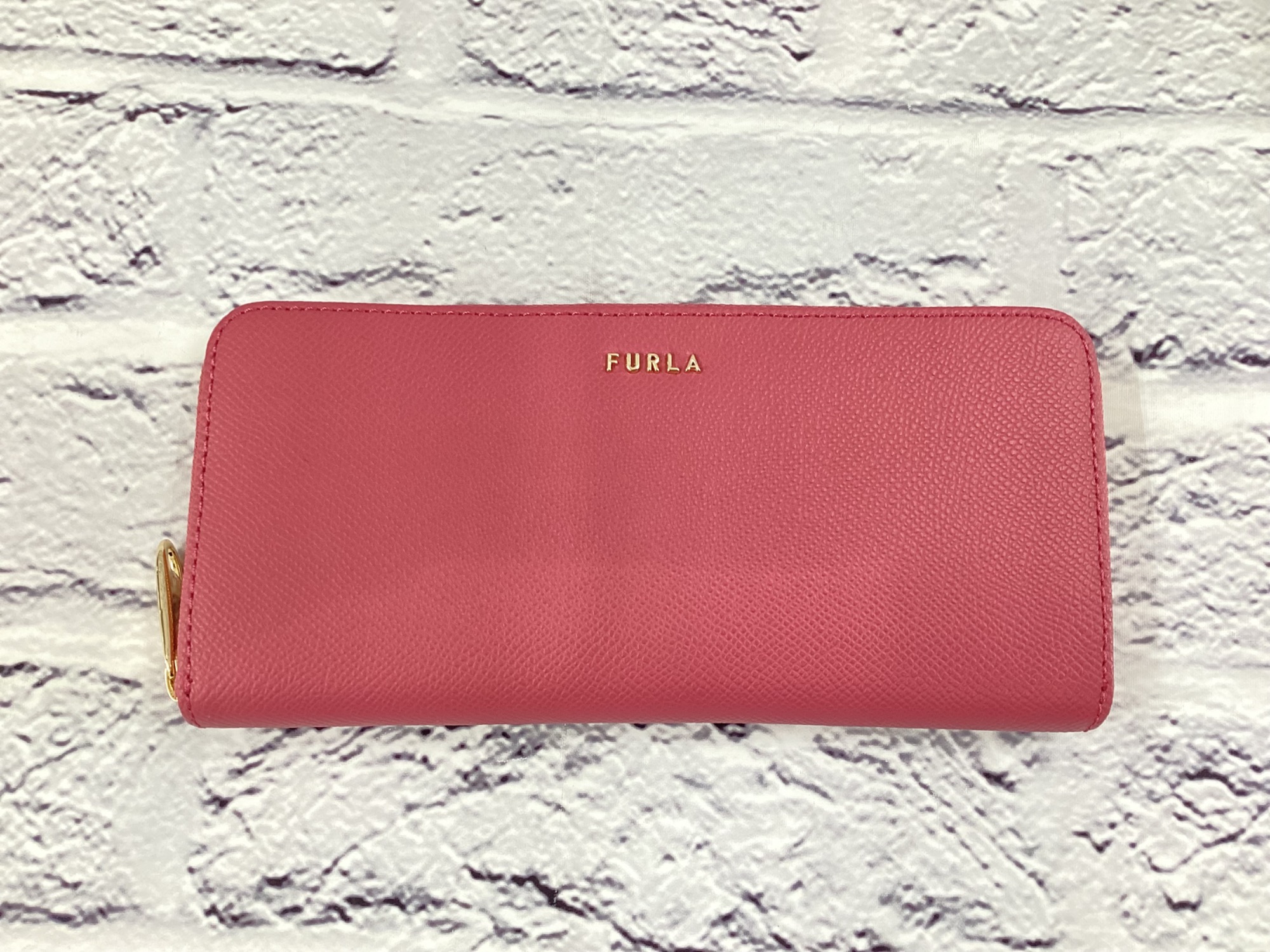 ３０％OFF特価★ 定価¥25,000→￥17,500 FURLA財布❤️ FURLA(フルラ)ラウンドファスナー長財布 が入荷しました！｜2026年02月