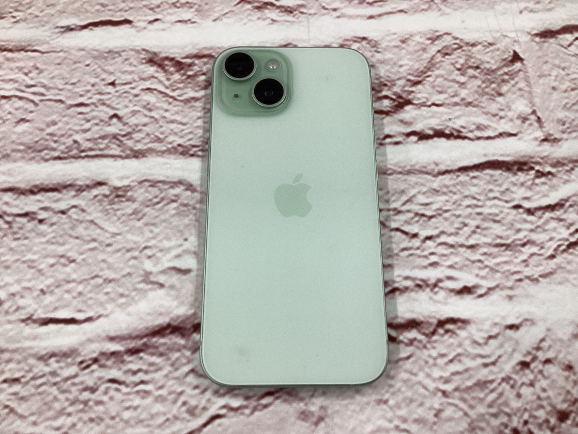 Apple / アップル】スマートフォン MTMT3J/A｜iPhone 15 256GBの中古