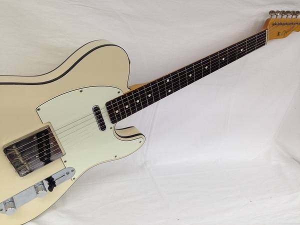 K.Yairiの4弦ギターとFender Japanのテレキャスが新入荷！！｜2015年02
