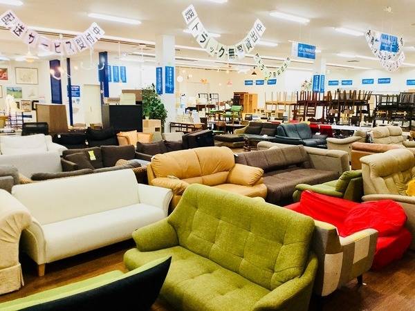 中村工芸】コーナーソファー入荷しました！【南浦和店】｜2018年11月09