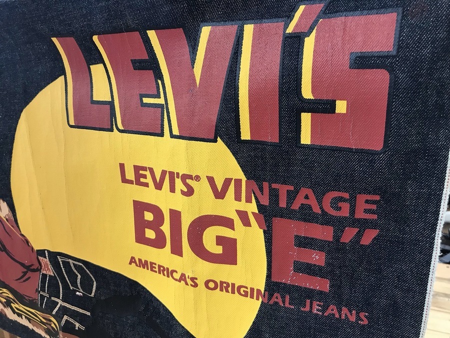 ☆激レア☆Levis BIG-E デニム生地タペストリー入荷！！【南浦和