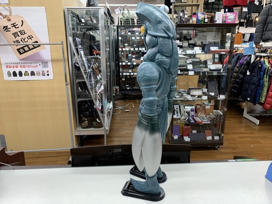 ビッグサイズのバルタン星人がやってきました!!【南浦和店