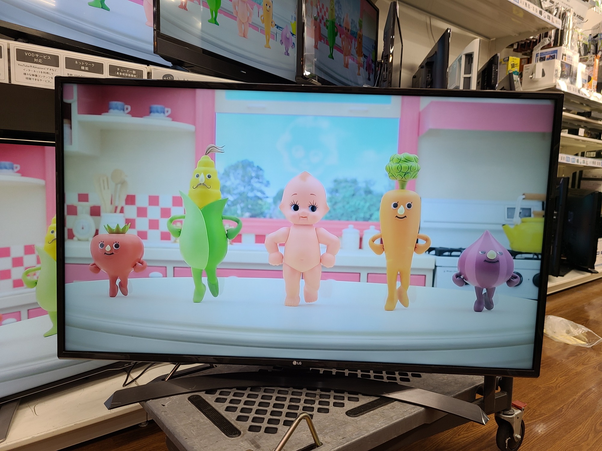 LG 49V型液晶テレビ 49UJ630A ピュアサラウンドやwebOS搭載、日常から4Kクオリティを楽しむ