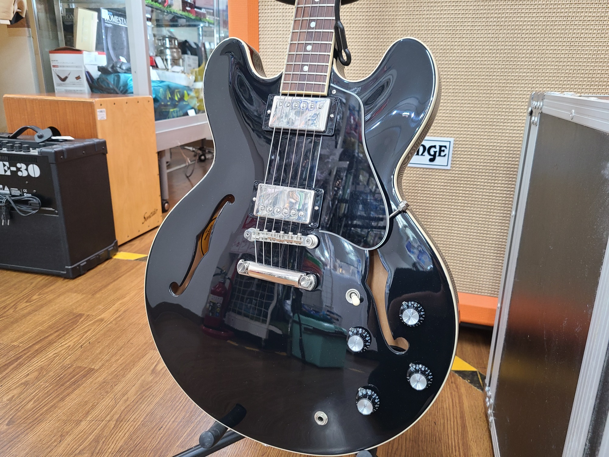 【専用】Gibson ES-335 2008年製 ギブソン ブラック BLACK 専用】Gibson ES-335 2008年製 ギブソン ブラック BLACK Gibson ES-335