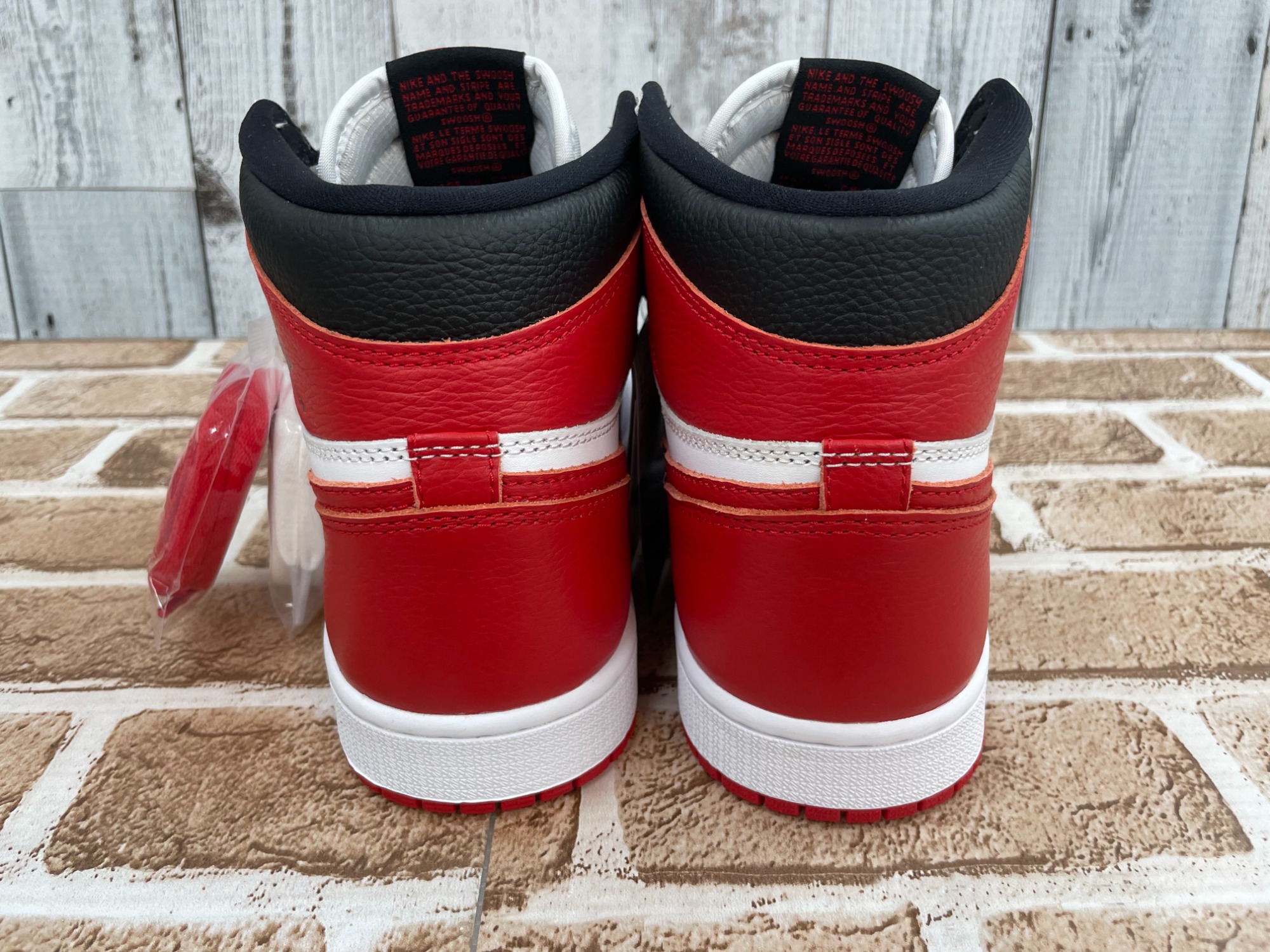 NIKE ナイキ】王道カラーをアレンジしたAIR JORDAN1をご紹介します