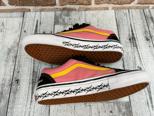 VANS×Supreme(ヴァンズ×シュプリーム】コラボスニーカーのご紹介です