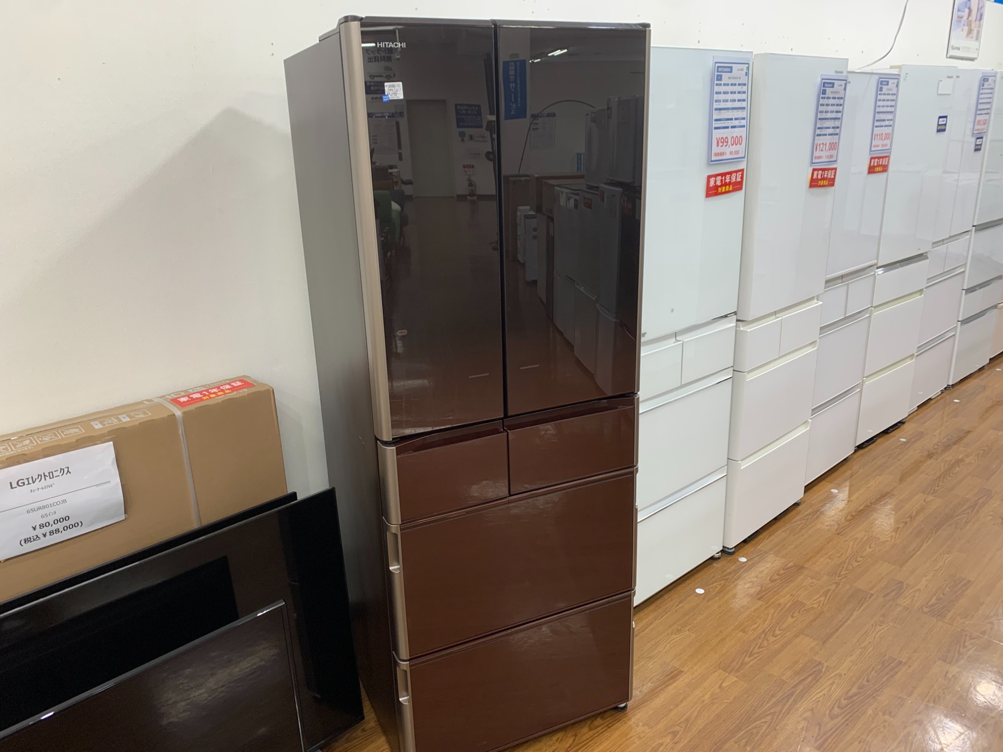 3F家具・家電展示中！】HITACHI（日立）の6ドア冷蔵庫 R-X5200F