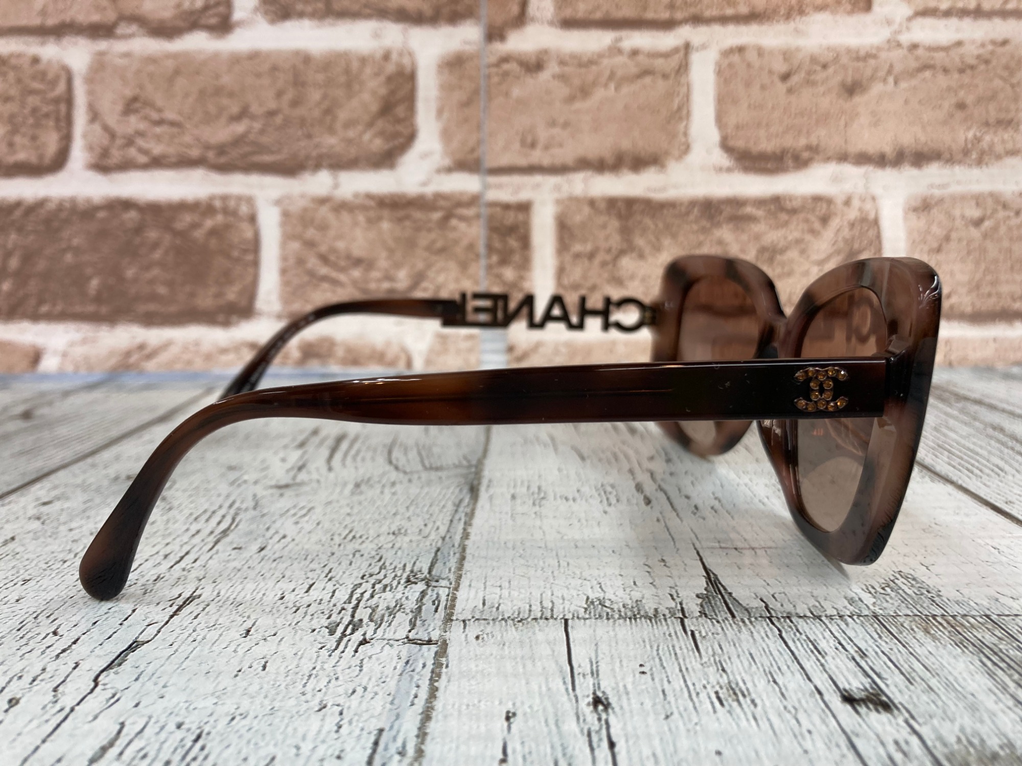 CHANELのスクエアサングラス5422-b-aが買取入荷しました！｜2025年12