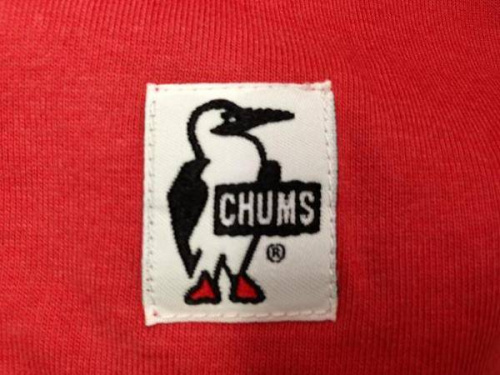 CHUMSのTシャツ