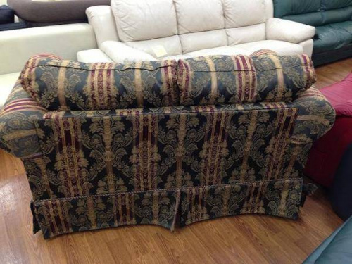 ソファーの浦和3店舗新入荷