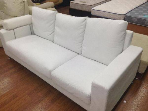 浦和3店舗新入荷の中古家具