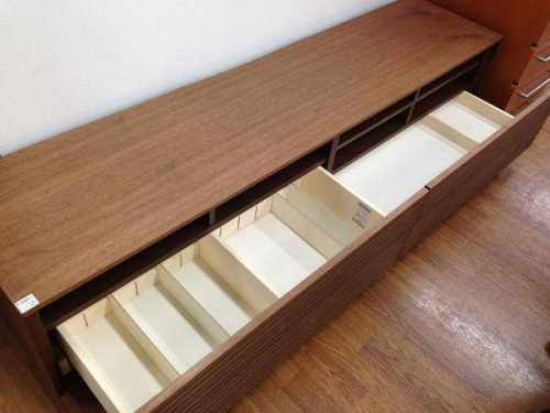 ローボードの浦和3店舗新入荷