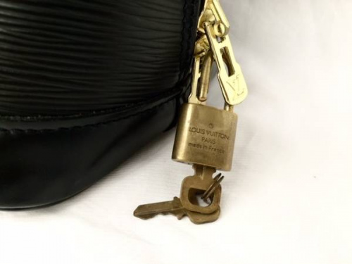 ルイヴィトン（LOUIS VUITTON）の浦和3店舗新入荷