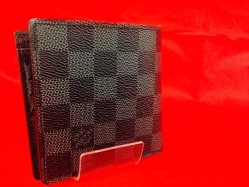 ブランド・ラグジュアリーの財布