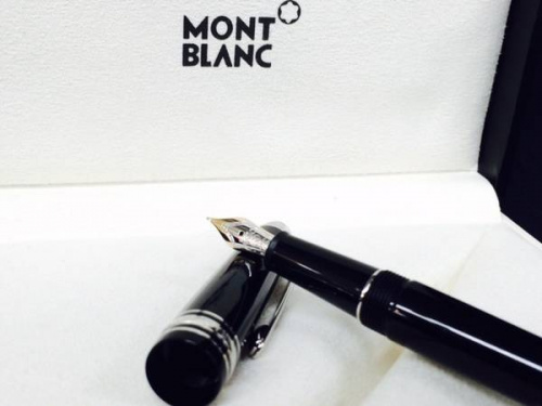 ビジネスアイテムのMONTBLANC