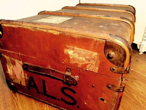 アンティークのトランク