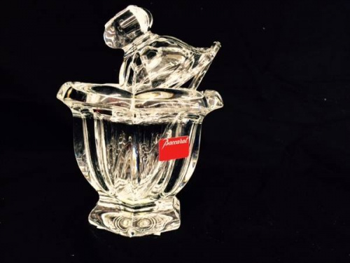 洋食器のバカラ（Baccarat）