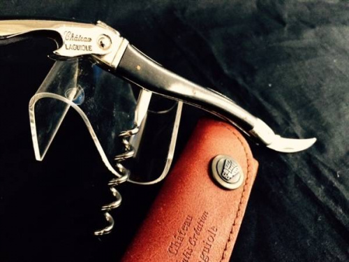 テーブルウェアのソムリエナイフ