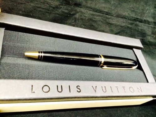 ビジネスアイテムのルイヴィトン（LOUIS　VUITTON）