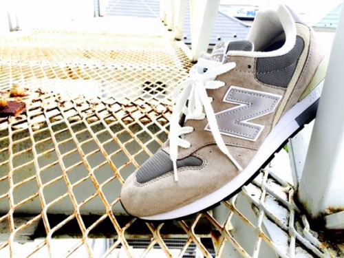 シューズのニューバランス(new balance)