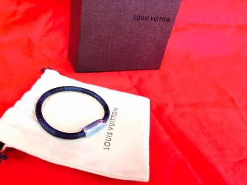 ブランド・ラグジュアリーのアクセサリー