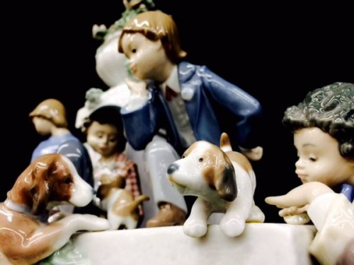 フィギュリンのLLADRO