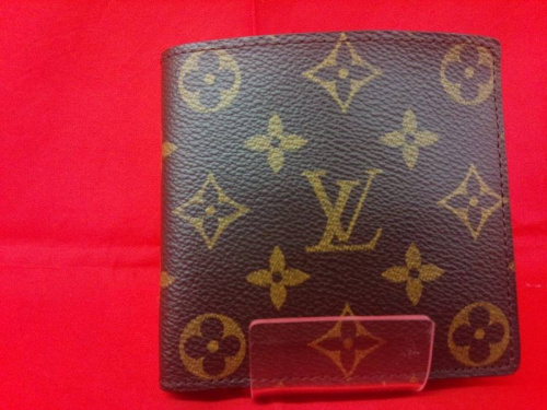 ブランド・ラグジュアリーのルイヴィトン(LOUIS VUITTON)