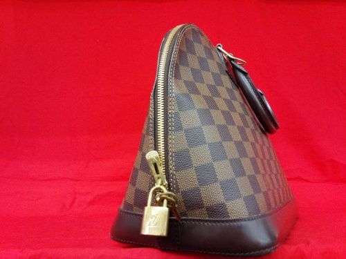 ルイヴィトン(LOUIS VUITTON)のハンドバッグ