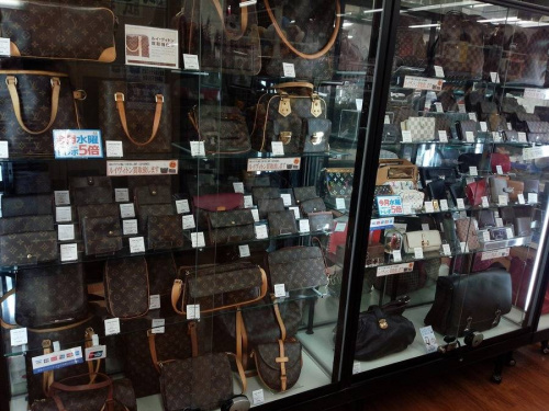 ルイヴィトン（LOUIS VUITTON）の南浦和ブランド